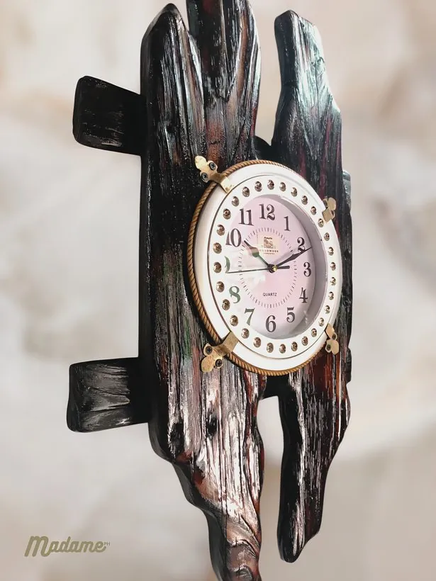 Armadoura Executive Clock in Palawan wood