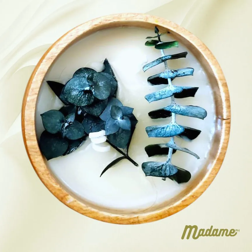 Coconut bowl candle with eucalyptus